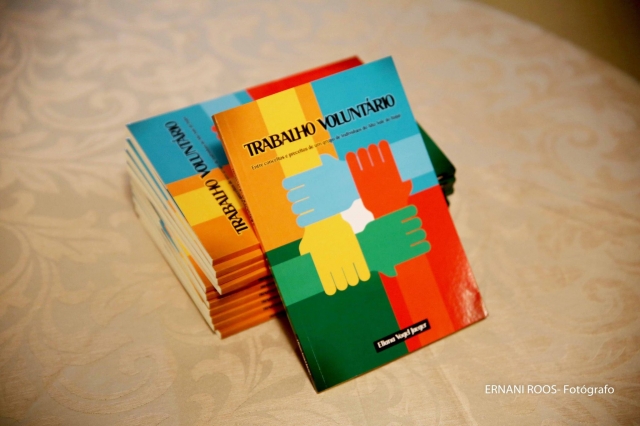 Lançamento do livro da escritora Eliana Vogel Jaeger. 